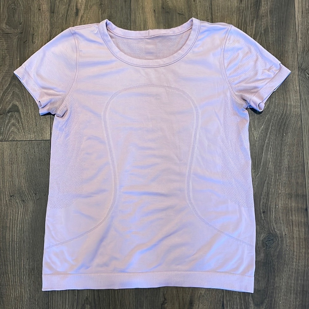 Lululemon Swiftly Relaxed Short Sleeve